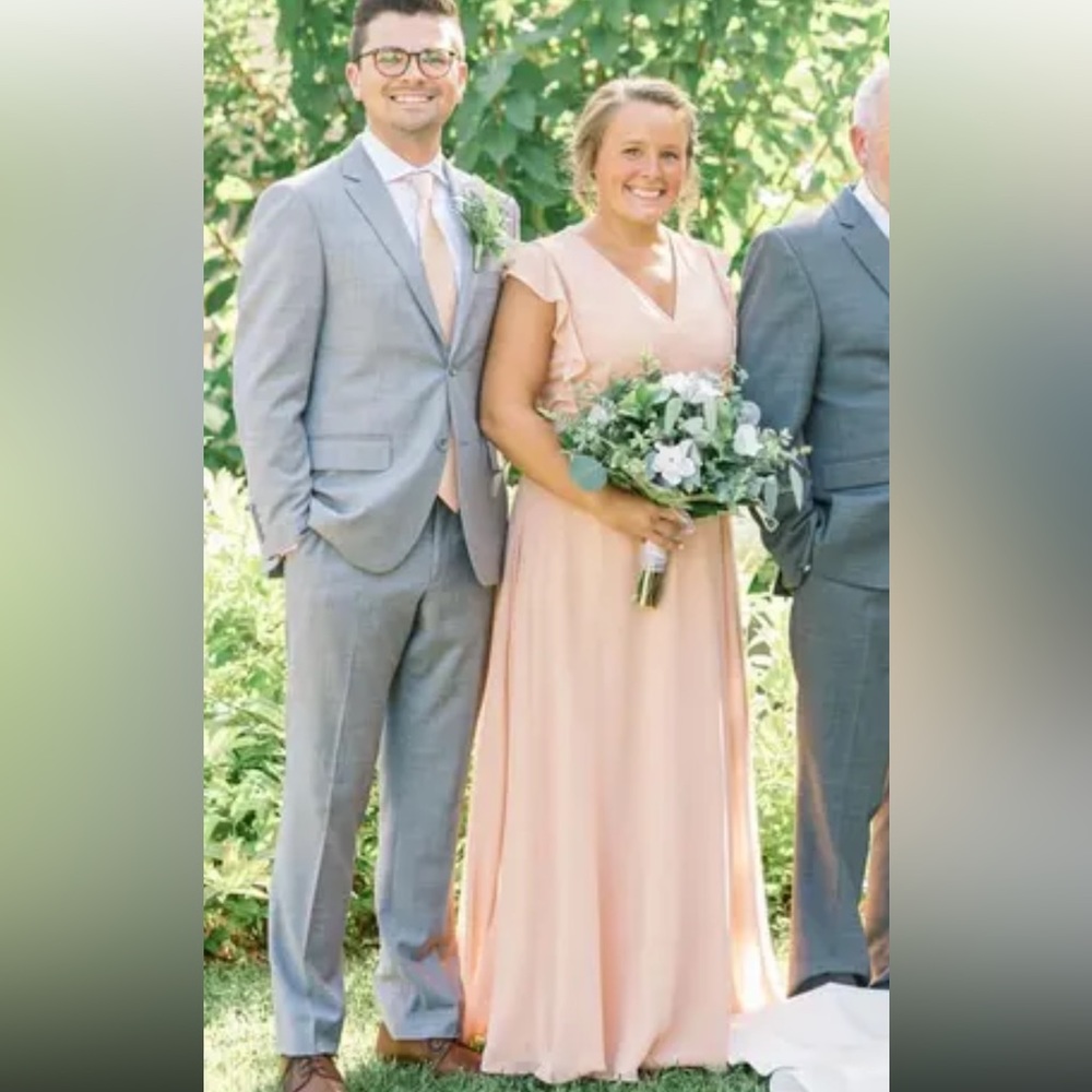 Blush pink LuLus dress